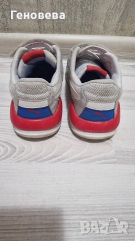 Детски маратонки Puma, снимка 3 - Детски маратонки - 55257754