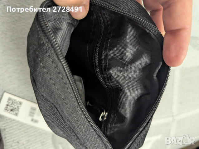 Чанта за през рамо Eastpak , снимка 3 - Чанти - 54572349
