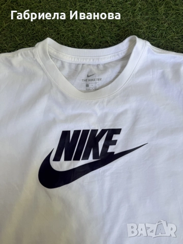 Дамска тениска Nike Sportswear Club Essentials, снимка 4 - Тениски - 55499297