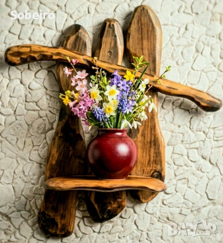 Дървена полица за икона,декорация