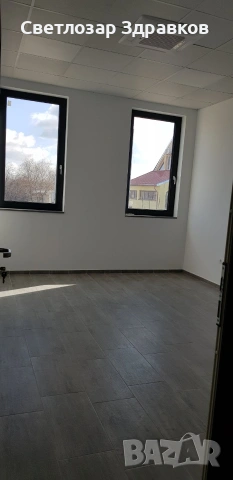 Офис помещения под наем 3бр.с обща площ 90к.м., снимка 5 - Стаи под наем - 54196844