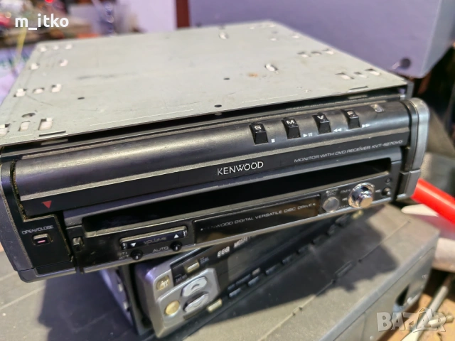 Kenwood KVT-627, снимка 17 - Радиокасетофони, транзистори - 54829875
