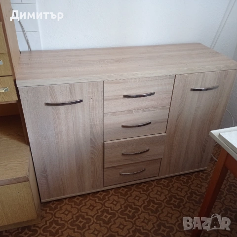 Скрин шкаф като нов