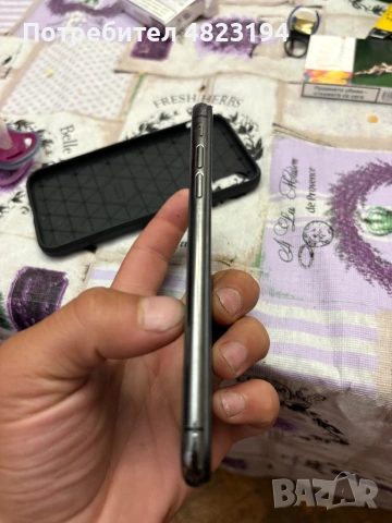 iPhone XR, снимка 6 - Apple iPhone - 54497015