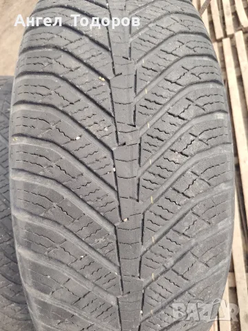 Всесезонни гуми за SUV 255/60/18
