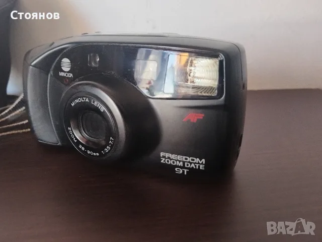 Камера MINOLTA Freedom Zoom Date 9T AF Japan, снимка 2 - Фотоапарати - 55396353