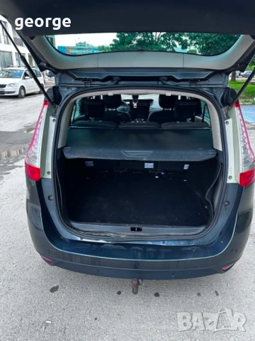 Renault Grand scenic 1.6 дизел 130 к.с. 2011 година - внос от Австрия, снимка 7 - Автомобили и джипове - 54515888