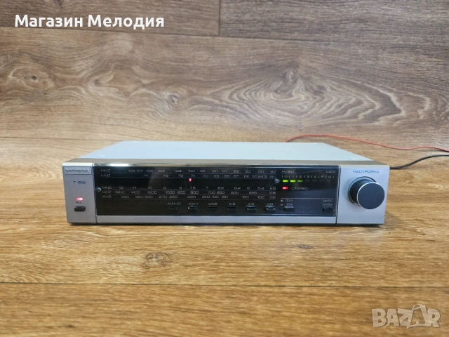 Тунер Респром Т 202 – Аналогово съвършенство и ретро чар.