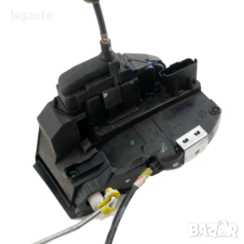 Брава предна дясна врата Nissan Qashqai II 2013-2021 ID: 160480, снимка 2 - Части - 54613839
