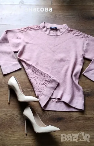 Красив пуловер с дантела цвят пудра на ZARA Зара, р-р S-М, перфектен, снимка 2 - Блузи с дълъг ръкав и пуловери - 55302582