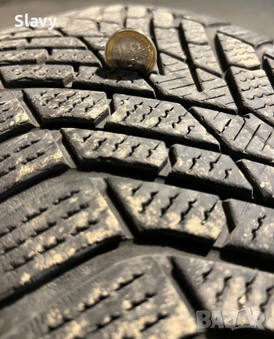 гуми PIRELLI 2бр , снимка 2 - Гуми и джанти - 54607147