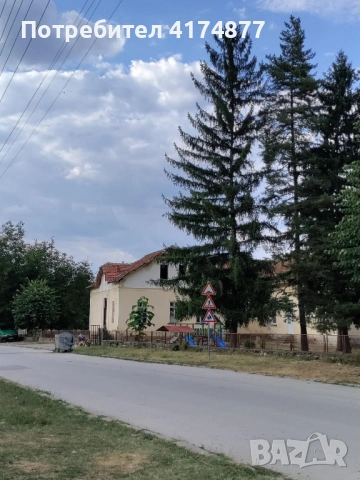 От cобственик, къща с голям двор в тиха улица до борова гора., снимка 6 - Къщи - 54578294