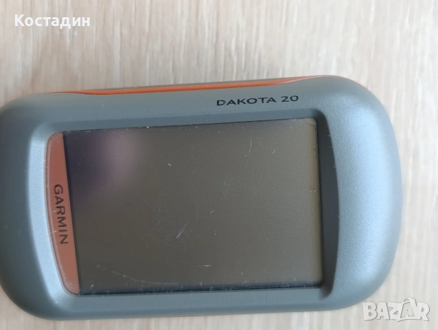 Garmin dakota 20