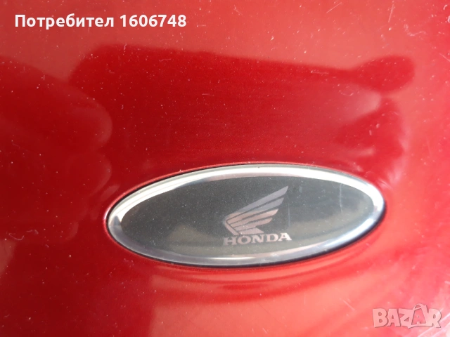 Оригинален Honda top case / заден куфар,  с облегалка за пасажер, вероятно за ST1100/ST1300 P , снимка 4 - Аксесоари и консумативи - 54786146