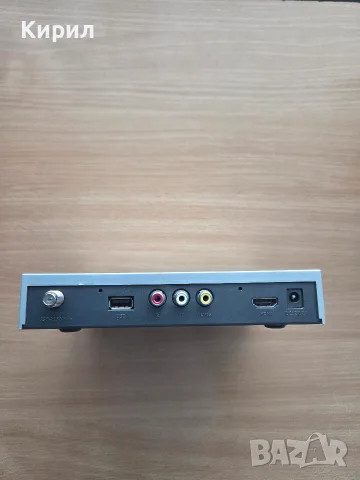 Приемник на Bulsatcom, снимка 3 - Приемници и антени - 55392276