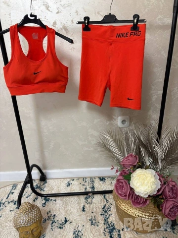 🌹Спортен екип.М и Л.22 евро Nike pro