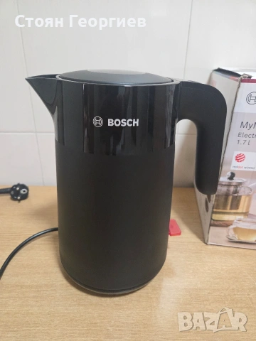 Електрическата кана за вода Bosch MyMoment TWK2M163 (1,7 литра, 2400 W), снимка 3 - Кани - 55155449