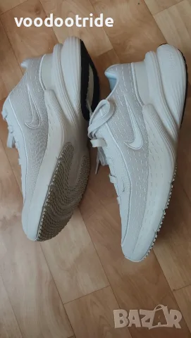Дамски маратонки Nike Uplift SC, снимка 2 - Маратонки - 55331849