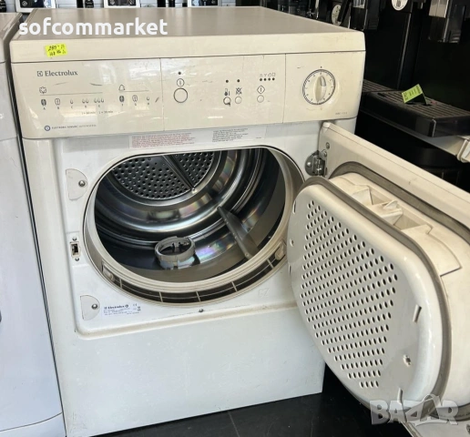 Сушилня Electrolux и Аристон въздуховодна, снимка 3 - Сушилни - 55234881