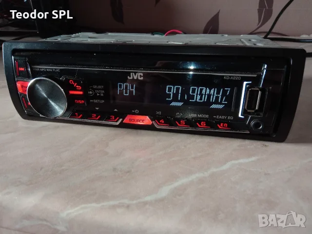 jvc авто радио с флашка , снимка 2 - Аксесоари и консумативи - 55684508