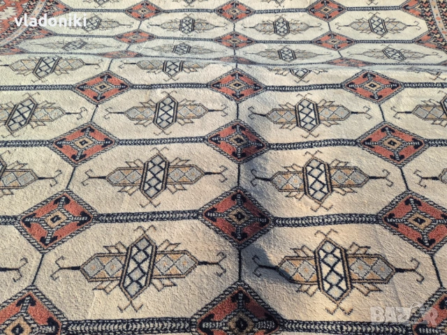 Вълнен килим 3,4м Х 2,4м