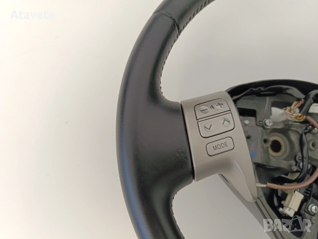 Toyota auris.corolla оригинален волан с автопилот темпомат, снимка 10 - Автомобили и джипове - 54303244