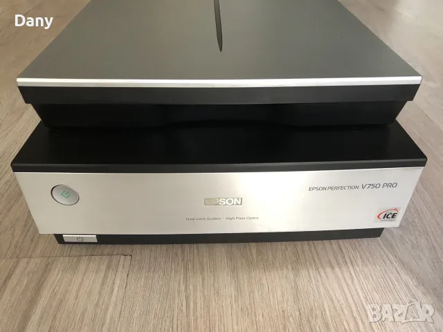 Epson Perfection V750 Pro, снимка 17 - Принтери, копири, скенери - 55388426