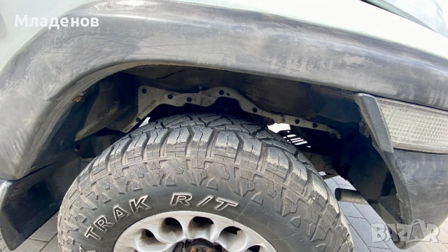 Джип Корандо газ, снимка 9 - Автомобили и джипове - 54290619