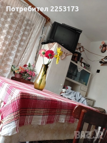 Продавам къща в с.Кръстевич, снимка 8 - Къщи - 54669771