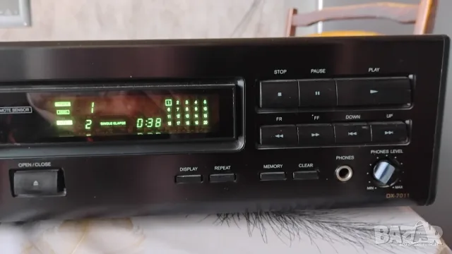 CD player Onkyo DX-7011, снимка 3 - Други - 55365616