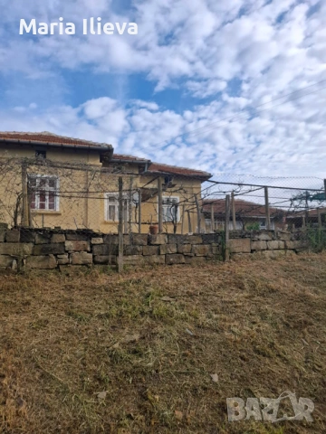 Продавам къща в село Здравец област Търговище , снимка 2 - Къщи - 54414950