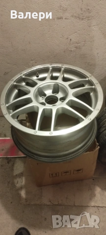 Търся OZ RACING F1 PLUS 16" 5x100 ET35 7.5j 