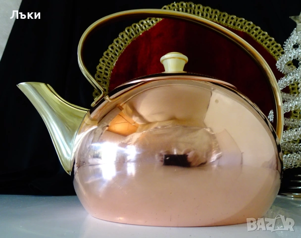 Меден чайник бон-бон,чиста червена мед,1 литър. 