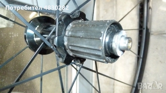 Shimano RS330 - заден, за бегач 700c/ 28 инча, снимка 4 - Части за велосипеди - 55138446