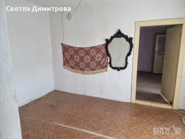 Продавам къща с дворно място в с. Дъбовик, снимка 15 - Къщи - 50255995