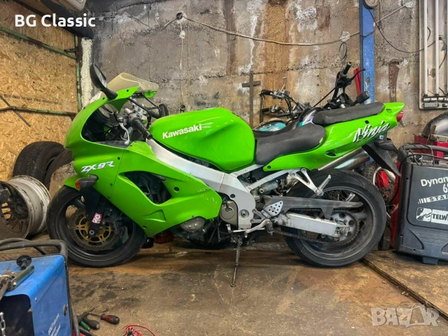 Kawasaki ZX - 9R