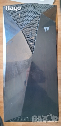 Кутия за PC Corsair, снимка 10 - Захранвания и кутии - 54322637