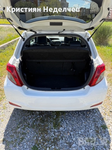 Toyota Yaris 1.3/CAM/NAVI/LPG/PANO, снимка 6 - Автомобили и джипове - 54773411