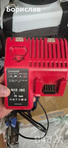зарядна станция за Милоуки 12/18 волта