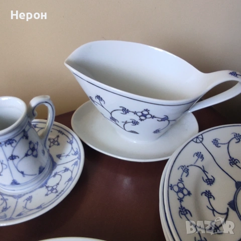 Порцеланов сервиз за хранене, снимка 6 - Сервизи - 55216279