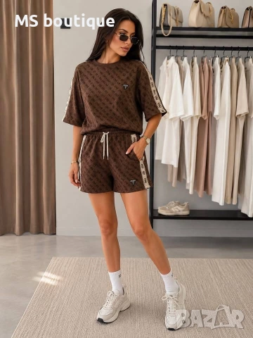 Дамски комплект Guess, снимка 2 - Спортни екипи - 55041213