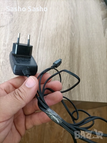 адаптер , снимка 3 - Кабели и адаптери - 54310286