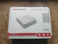 Продавам DVR HikVision iDS-7104HQHI-M1/S+4бр. камери DS-2CE56D8T-ITMF, снимка 1