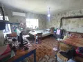 Къща с двор и гараж , снимка 3