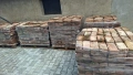 Продавам тухли еденички.Цена за бр.25 цента.На палета по 200 бр.Товаренето с мотокар е включено в це, снимка 2