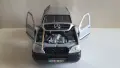 Mercedes-Benz ML 320 Maisto - Мащаб 1:24, снимка 16