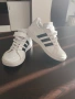 Детски маратонки на Adidas, снимка 1