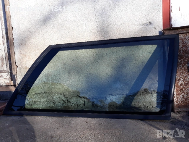 Фикс стъкло ляво и дясно Фолксваген Пасат Б3/Б4 комби, снимка 2 - Части - 54887054