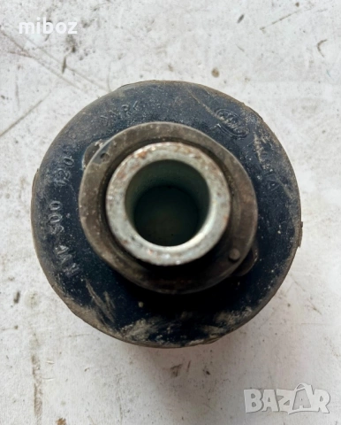 Тампон шаси рама Land Rover Range Rover sport L320, снимка 3 - Части - 54090651