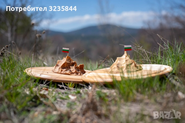 Дървено плато за сервиране, снимка 2 - Прибори за хранене, готвене и сервиране - 54366119